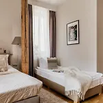 Grottger Luxury Boutique Ξενοδοχείο 4*