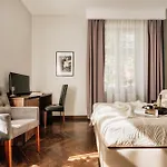 Grottger Luxury Boutique Ξενοδοχείο 4*