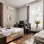 Ξενοδοχείο Grottger Luxury Boutique 4*