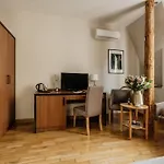 Grottger Luxury Boutique Ξενοδοχείο