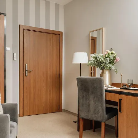 Grottger Boutique Hotel By Cityzen Properties 4*