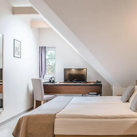 Hotel Grottger Boutique Hotel By Cityzen Properties 4*