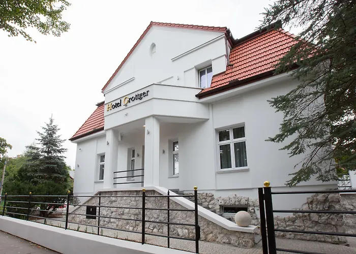 Grottger Luxury Boutique