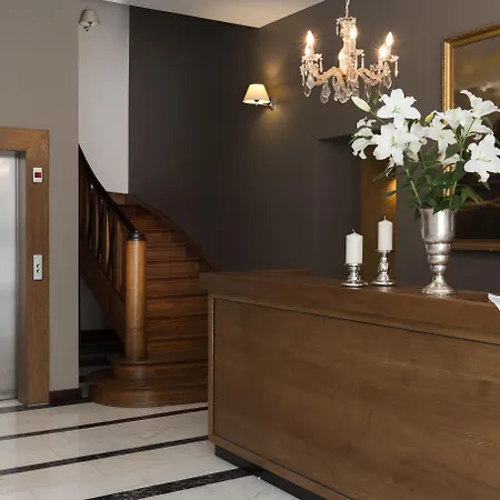 Grottger Luxury Boutique מלון 4*