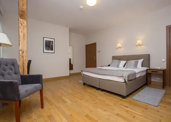 Grottger Luxury Boutique Hotel 4*