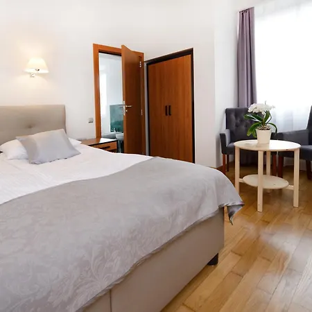 Grottger Luxury Boutique 4*